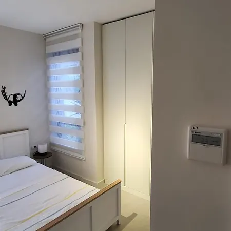 Urloft Cesmealti شقة فندقية